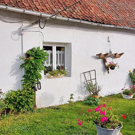 5 Bedroom Gorgeous In Longvilliers Longvilliers (Pas-de-Calais)