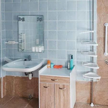 Dom wakacyjny 5 Bedroom Gorgeous In *